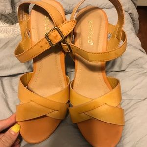 Orange wedges! Super cute!